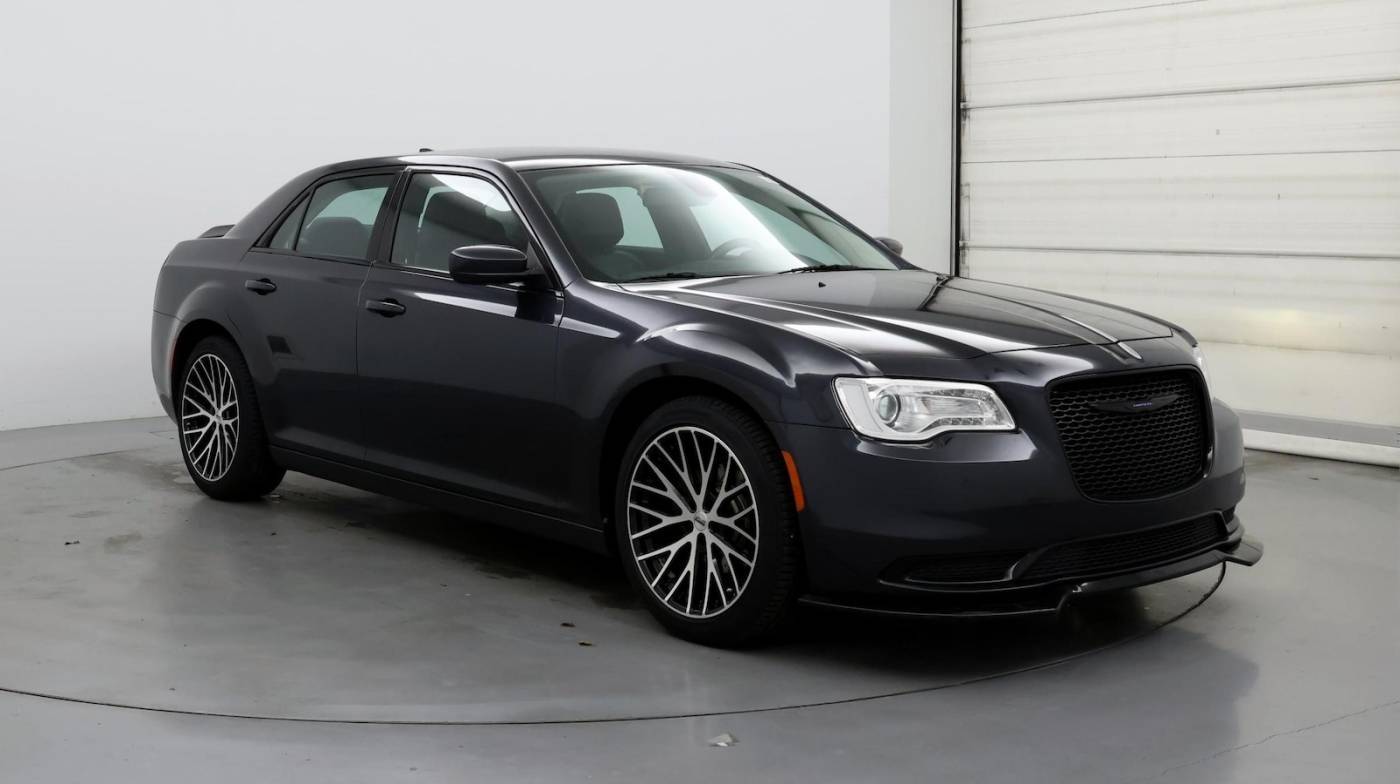 2019 Chrysler 300 Touring L — Sedan — 57,558 mi — Mobile, AL