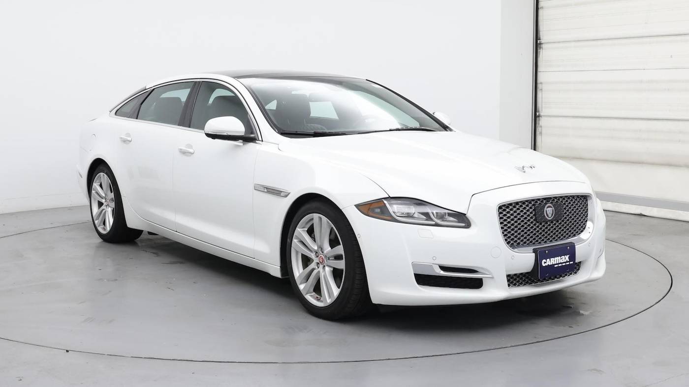 2016 Jaguar XJ