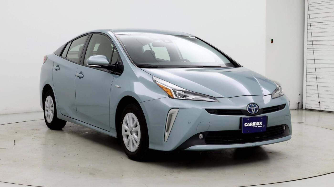 2020 Toyota Prius LE — Hatchback — 15,249 mi — Albany, NY