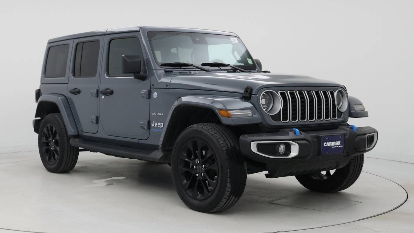 2024 Jeep Wrangler Sahara