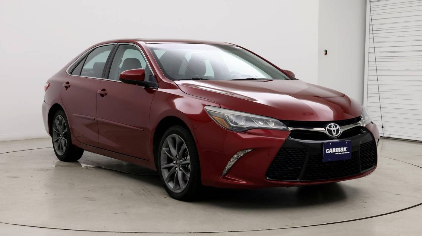 2016 Toyota Camry XSE V6 — Sedan — 51,321 mi — Albany, NY