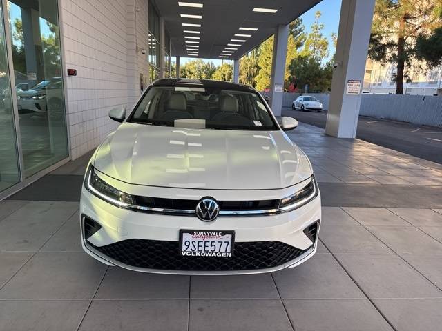 2025 Volkswagen Jetta SE — Sedan — 7,260 mi — Sunnyvale, CA