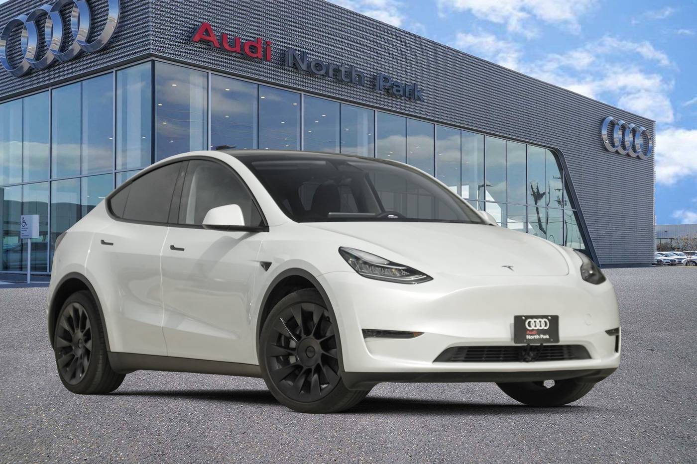 2023 Tesla Model Y Long Range — SUV — 21,131 mi — Selma, TX