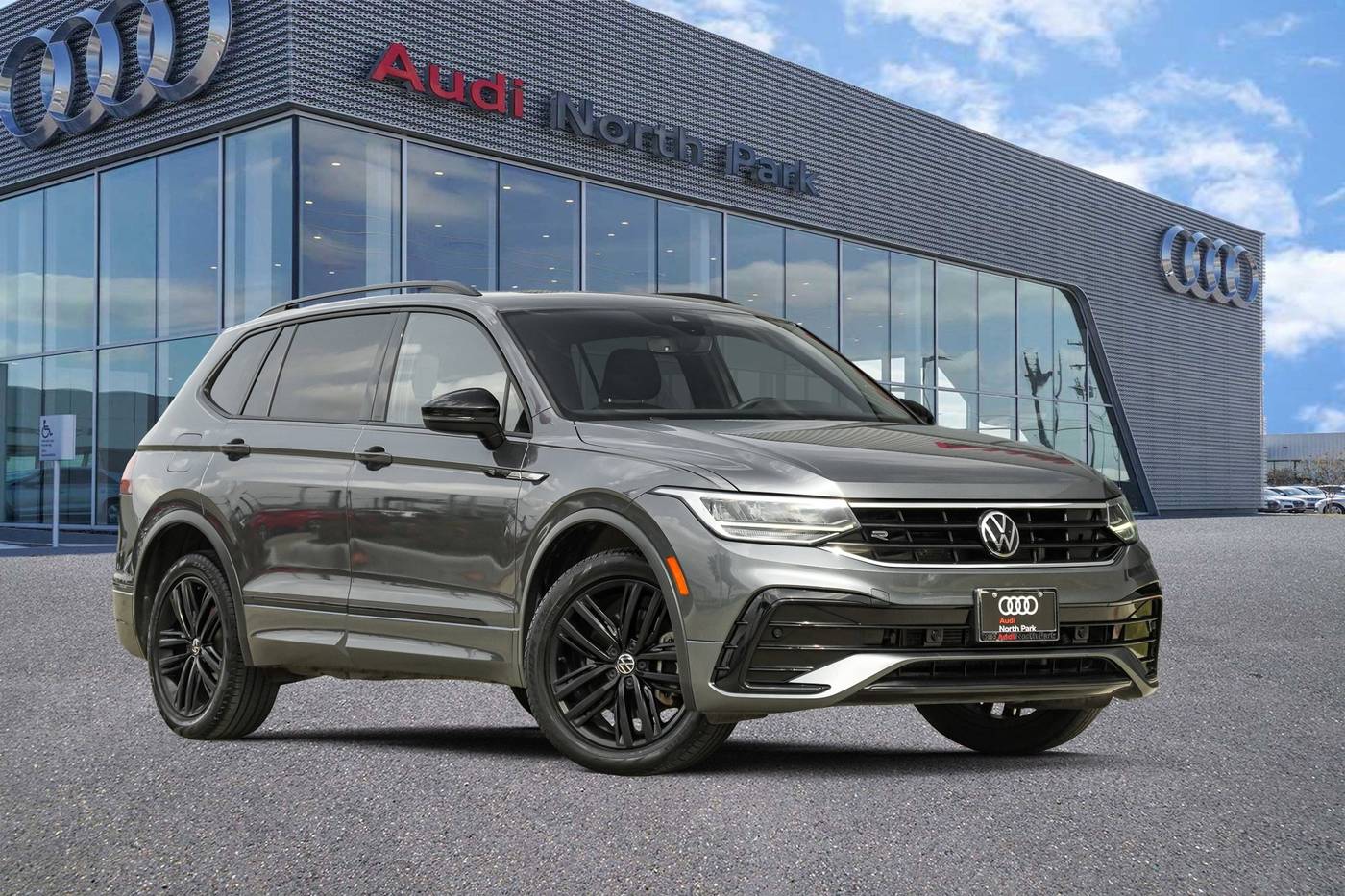 2022 Volkswagen Tiguan SE R-Line Black — SUV — 65,169 mi — Selma, TX