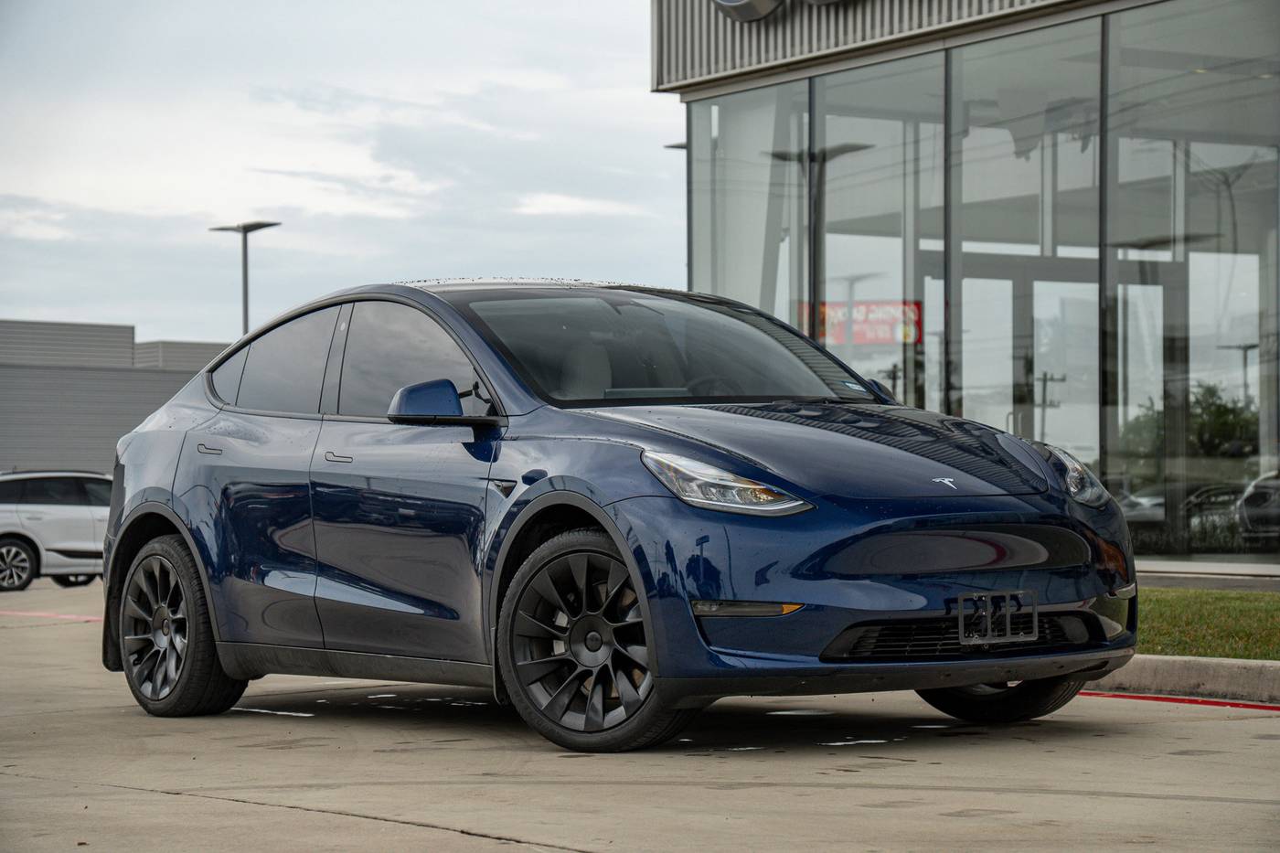 2023 Tesla Model Y Long Range — SUV — 59,825 mi — Selma, TX
