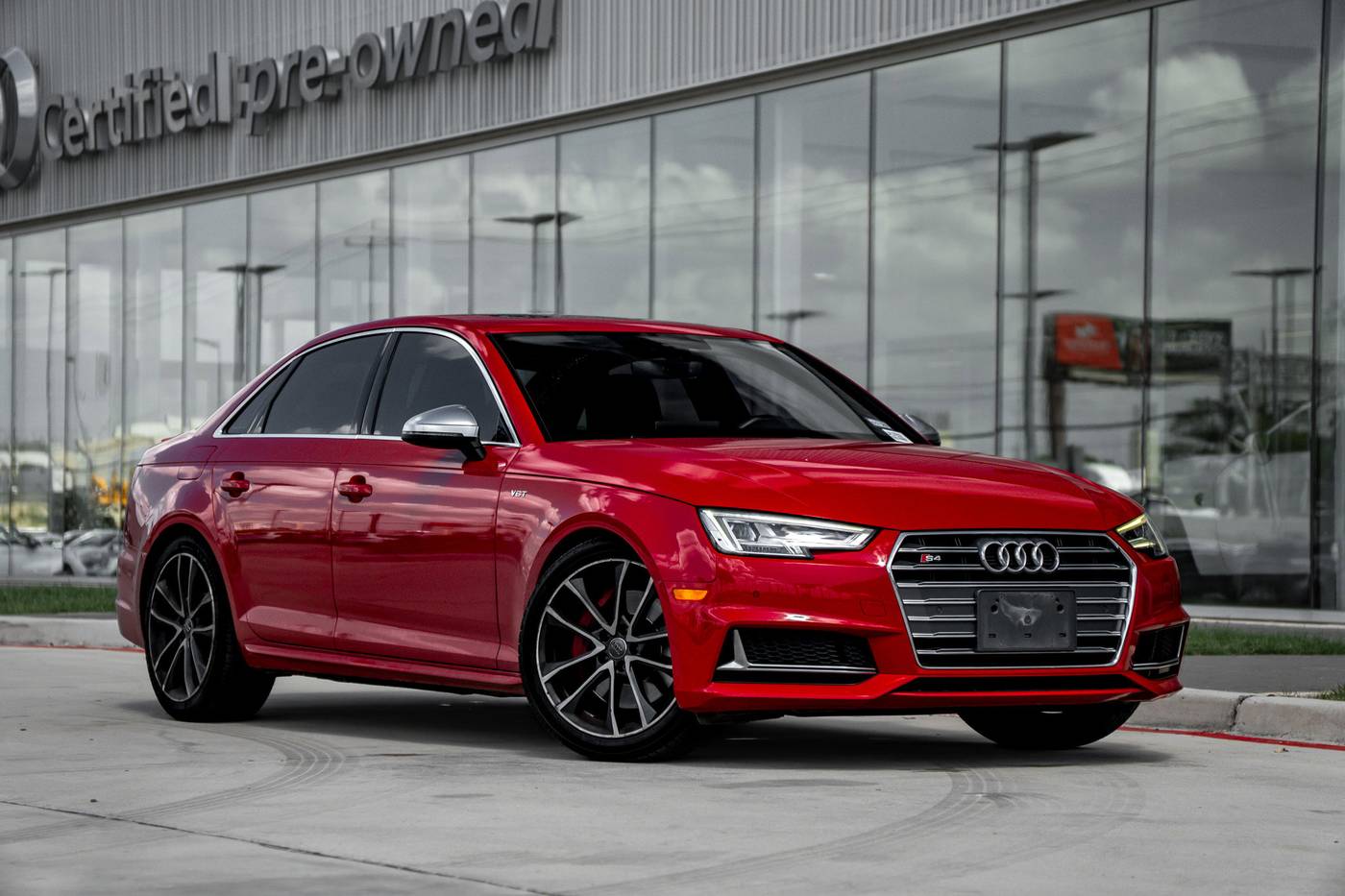 2018 Audi S4 Premium Plus — Sedan — 88,512 mi — Selma, TX
