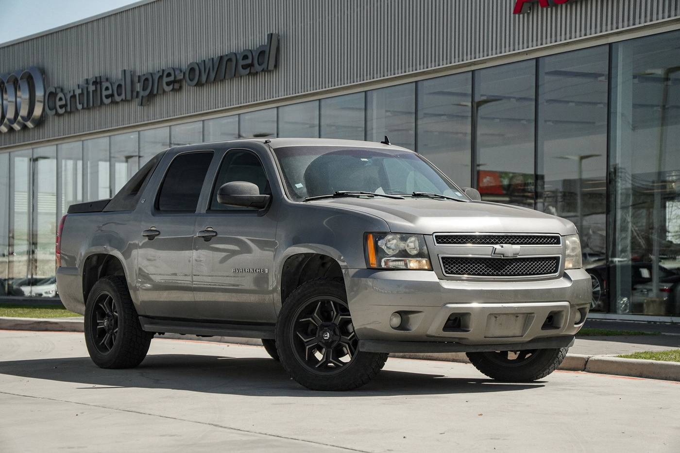2007 Chevrolet Avalanche 1LT — Pickup Truck — 273,011 mi — Selma, TX