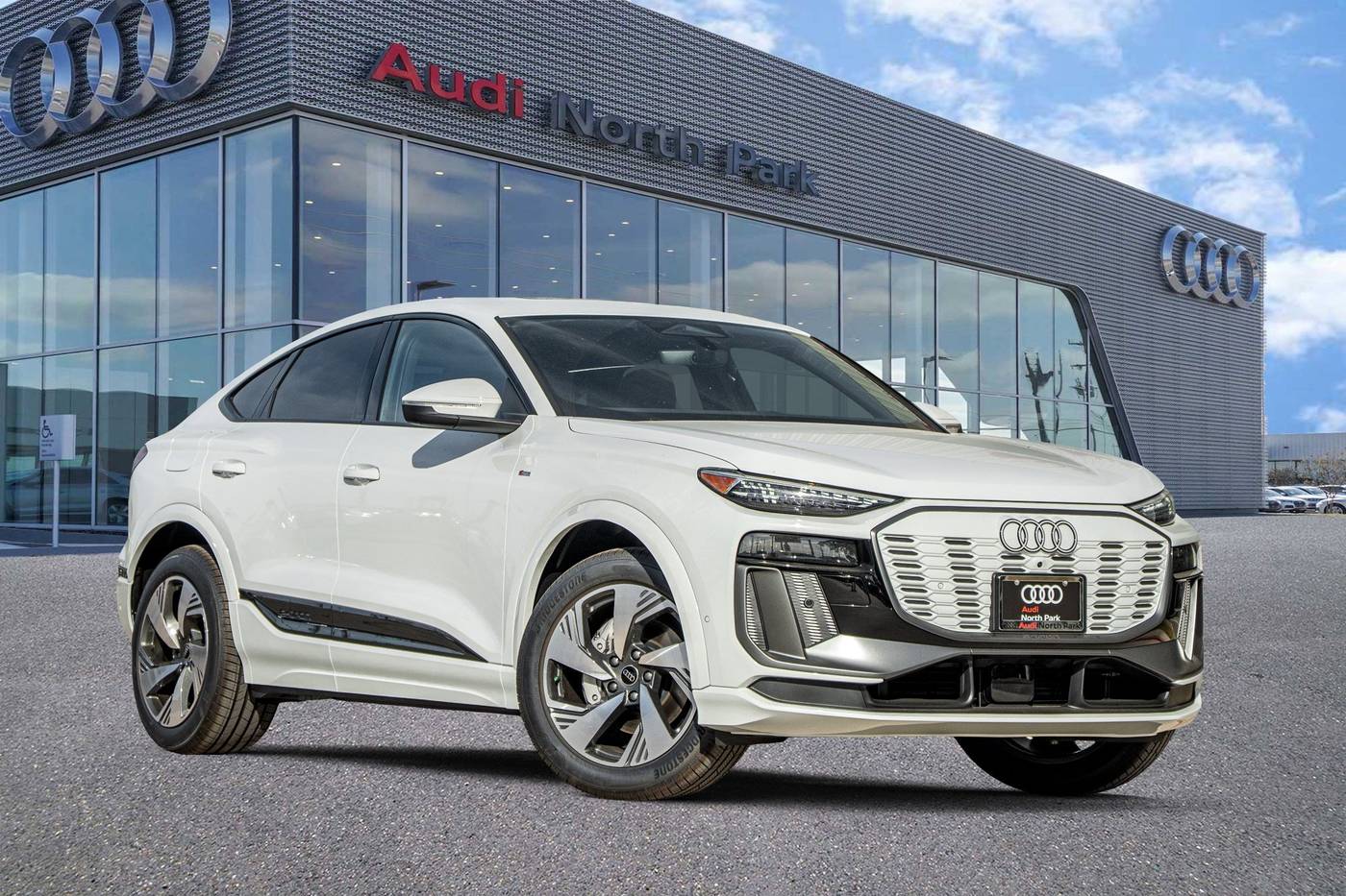 2025 Audi Q6 Sportback e-tron quattro Premium Plus