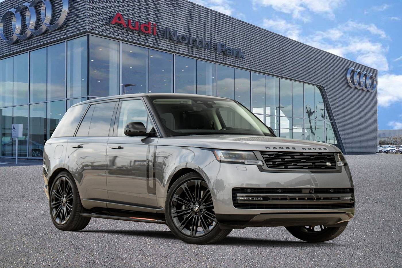 2024 Land Rover Range Rover Autobiography — SUV — 2,978 mi — Selma, TX