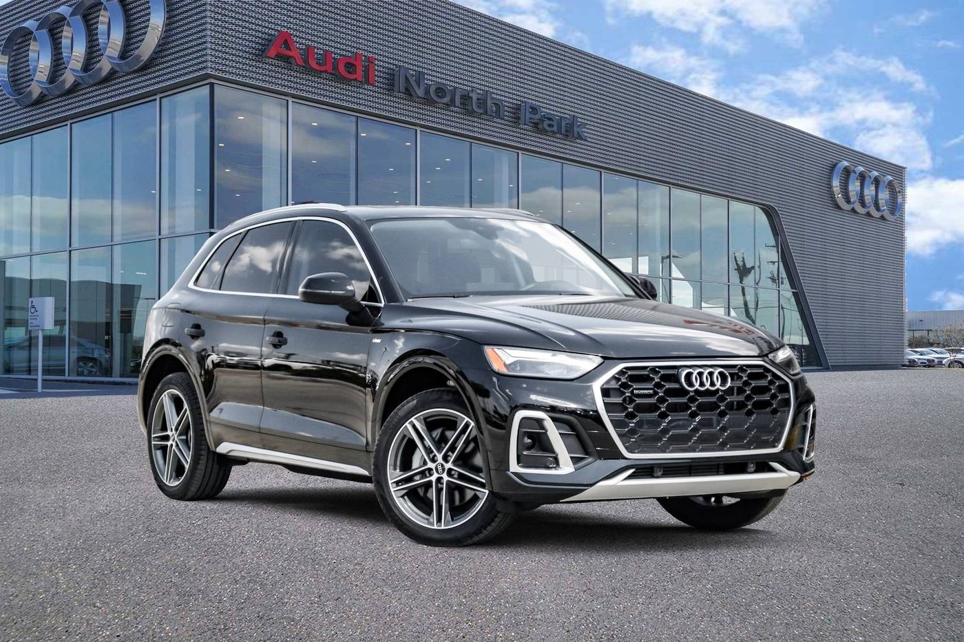 2024 Audi Q5 Plug-In Hybrid e Premium — SUV — 1,343 mi — Selma, TX