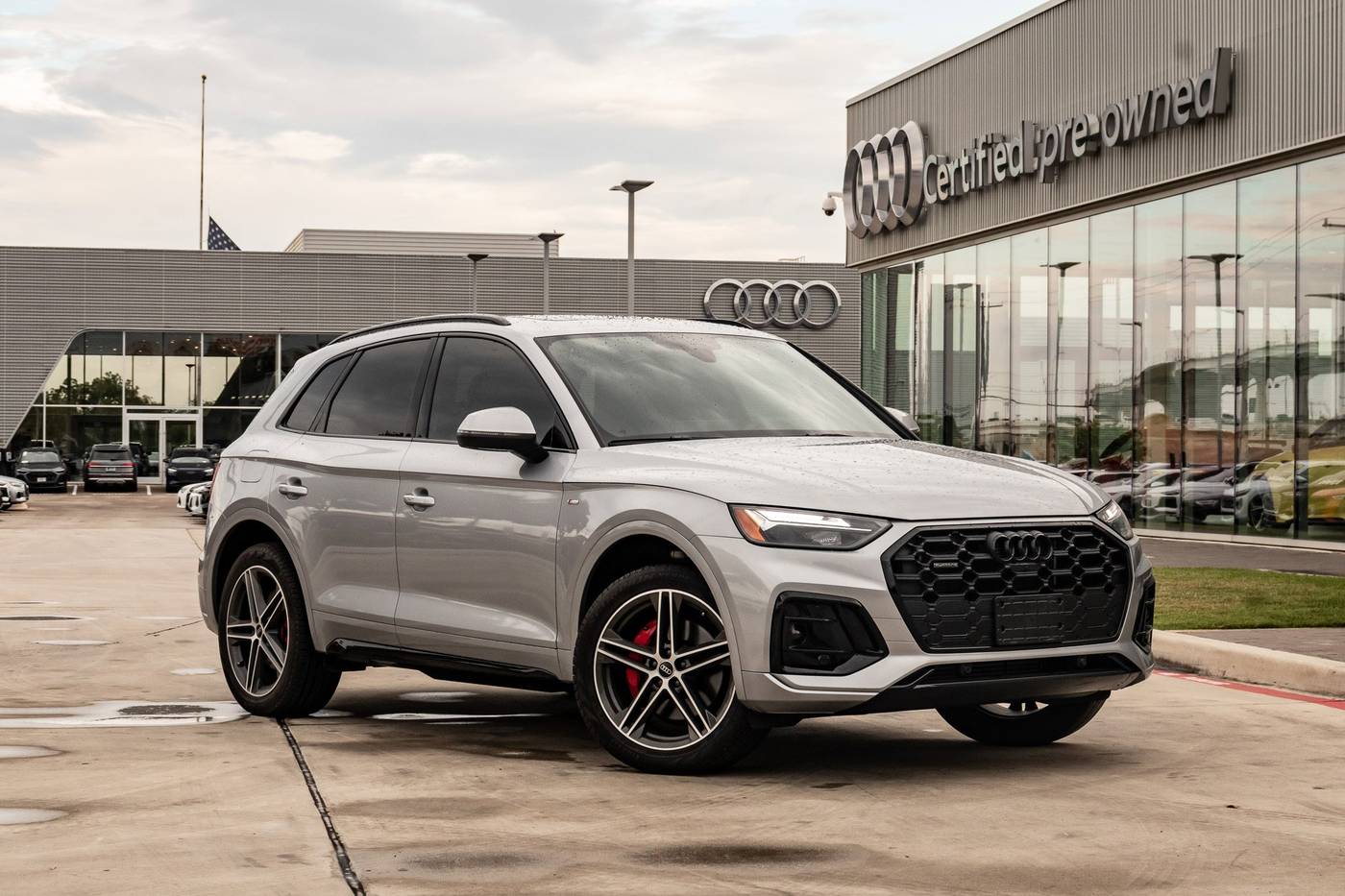 2024 Audi Q5 Plug-In Hybrid e Premium Plus — SUV — 8,161 mi — Selma, TX