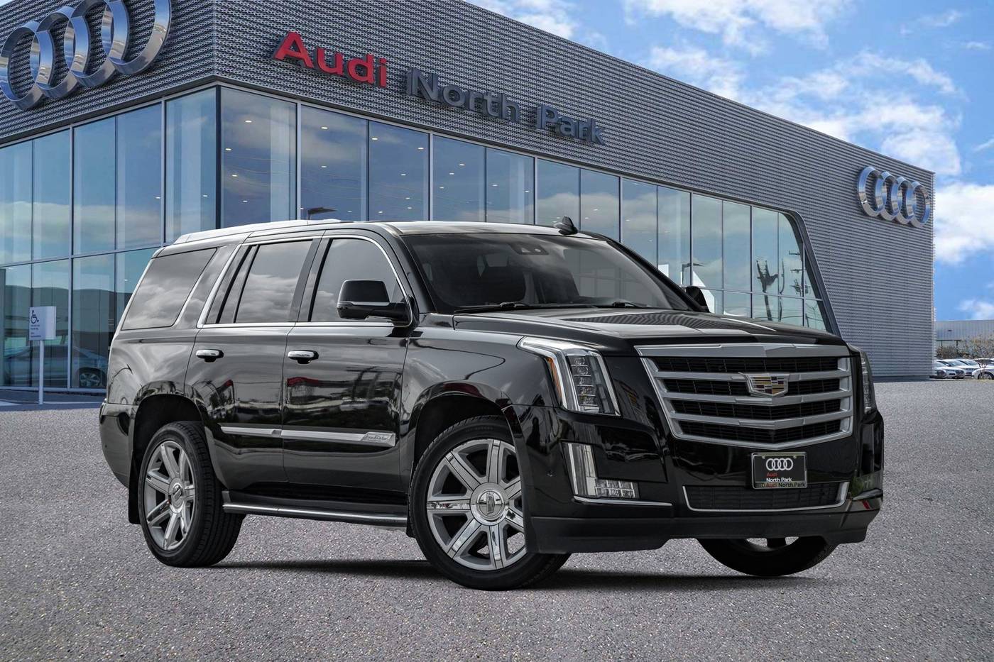 2018 Cadillac Escalade Luxury — SUV — 124,207 mi — Selma, TX