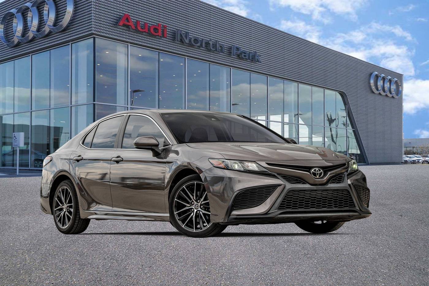 2021 Toyota Camry SE — Sedan — 94,008 mi — Selma, TX