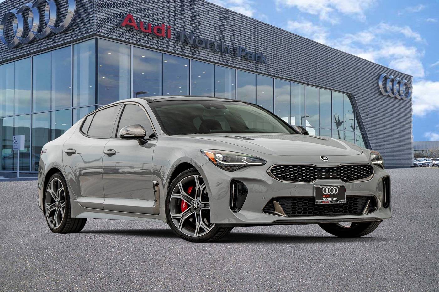 2020 Kia Stinger GT1 — Hatchback — 72,125 mi — Selma, TX