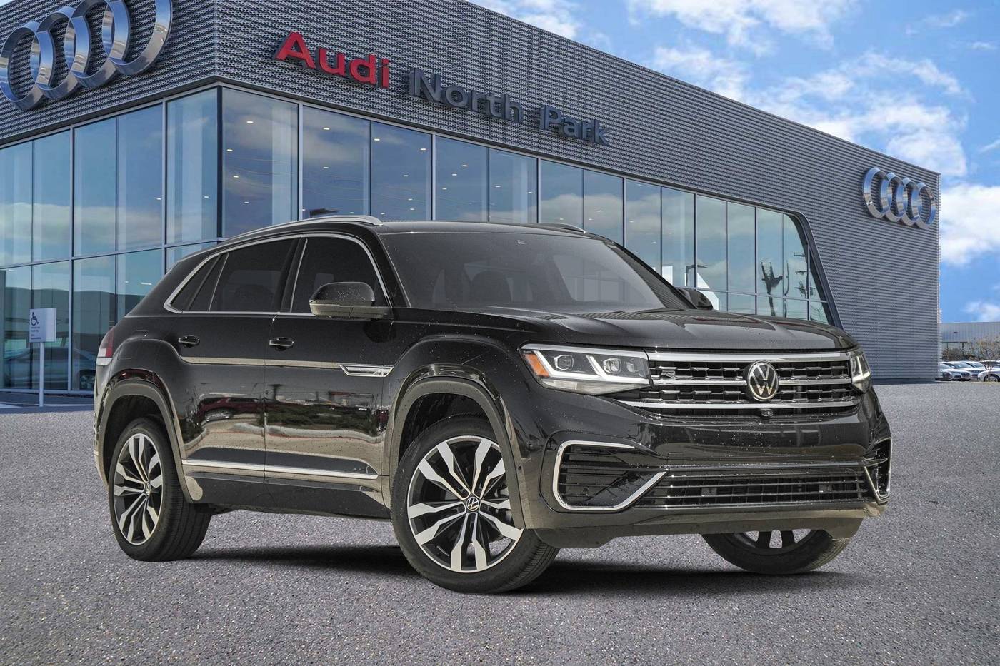 2023 Volkswagen Atlas Cross Sport SEL Premium R-Line — SUV — 26,743 mi — Selma, TX
