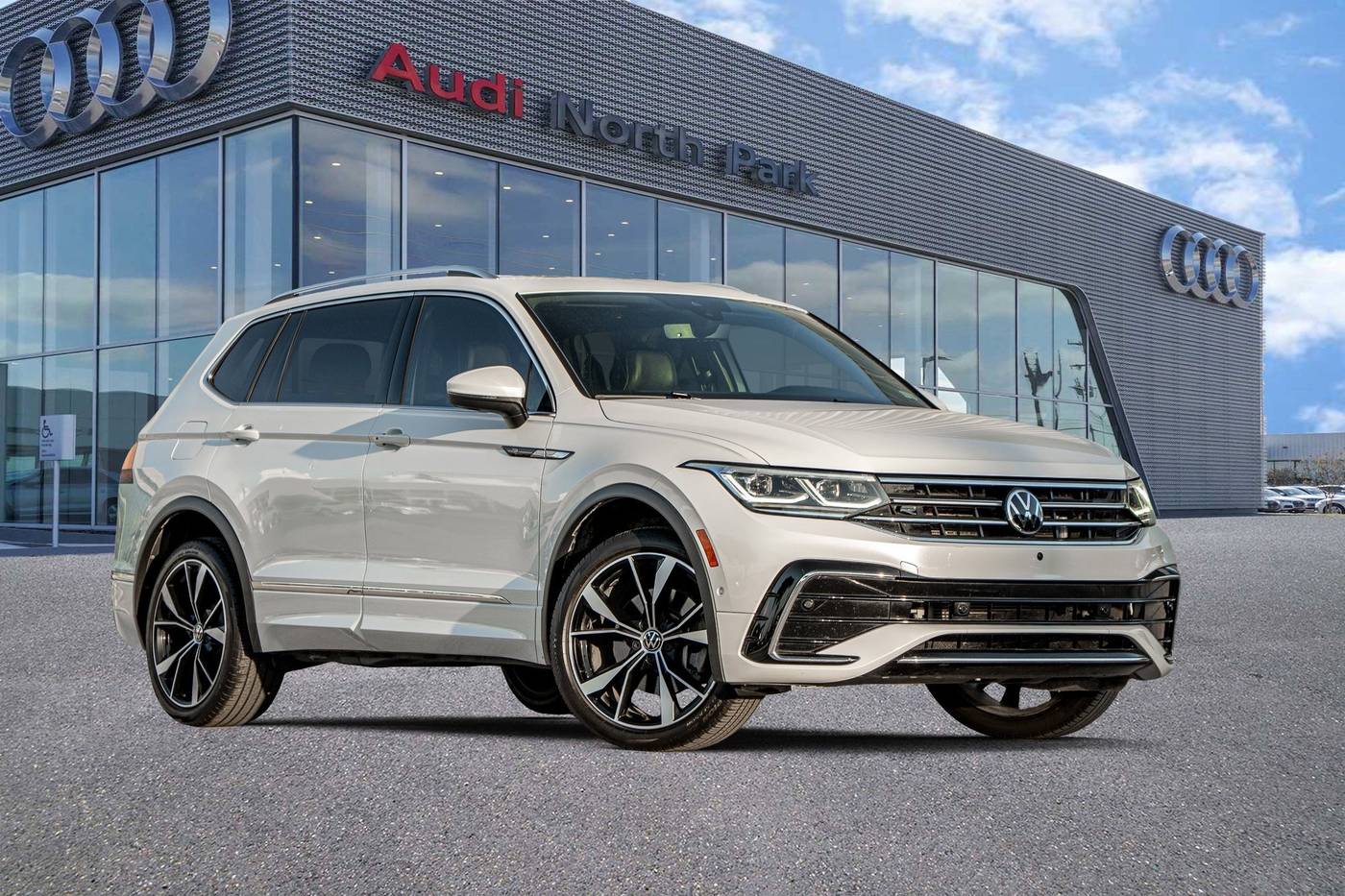 2022 Volkswagen Tiguan SEL R-Line — SUV — 46,164 mi — Selma, TX