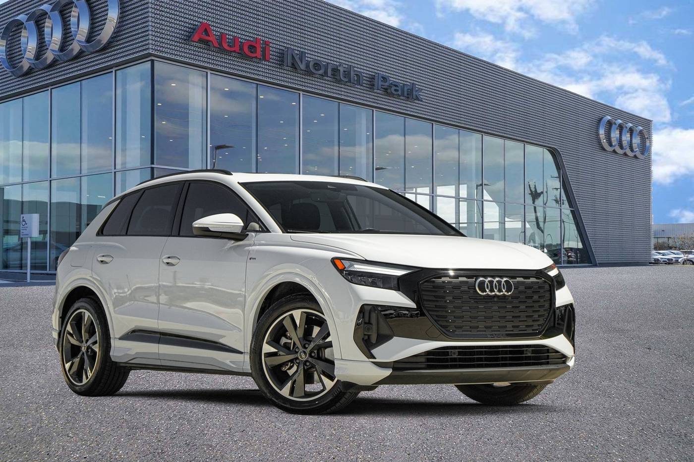 2024 Audi Q4 e-tron Premium — SUV — 11 mi — Selma, TX