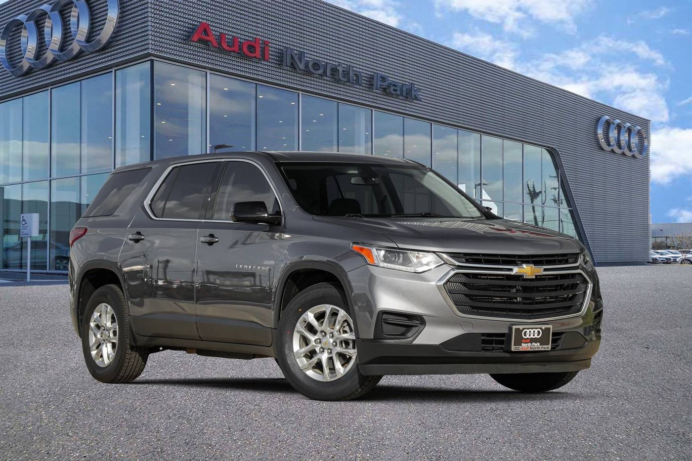 2019 Chevrolet Traverse LS — SUV — 94,938 mi — Selma, TX