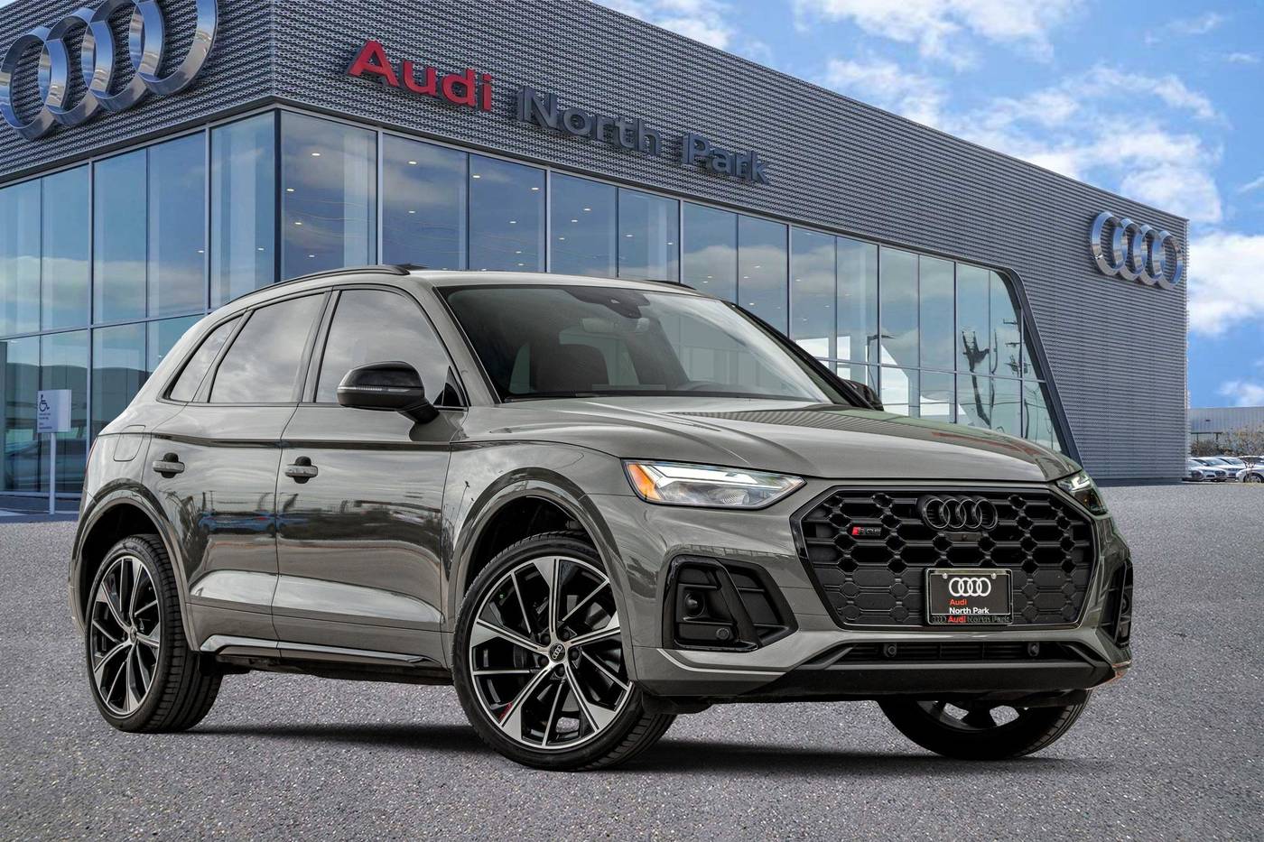 2024 Audi SQ5 Premium Plus — SUV — 17,723 mi — Selma, TX