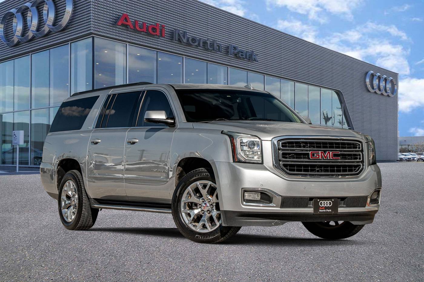 2017 GMC Yukon SLT — SUV — 142,966 mi — Selma, TX