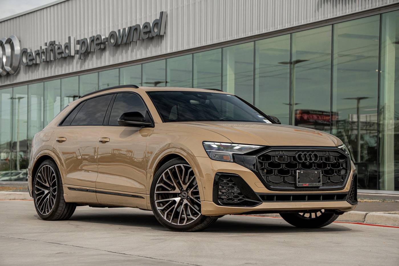 2024 Audi SQ8 Premium Plus — SUV — 10,311 mi — Selma, TX