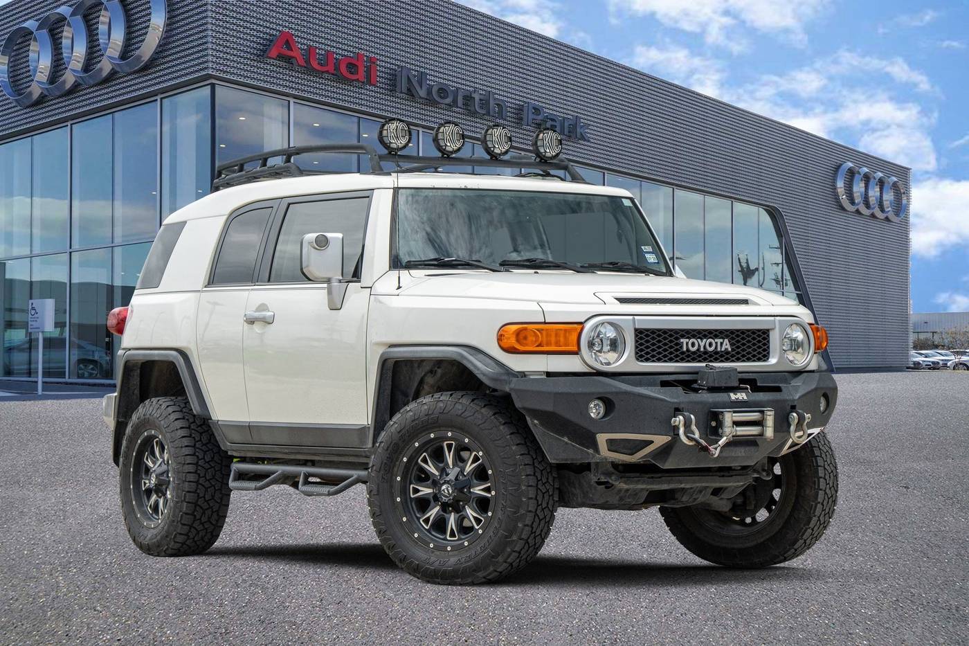 2013 Toyota FJ Cruiser Base — SUV — 142,157 mi — Selma, TX