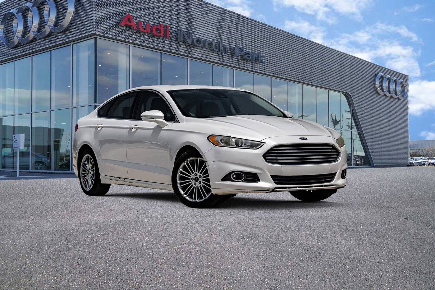 2013 Ford Fusion SE — Sedan — 142,958 mi — Selma, TX