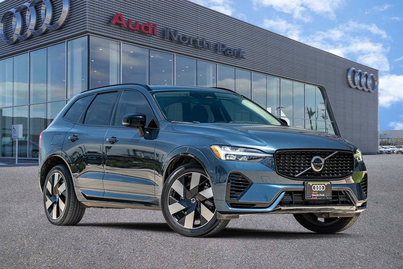 2023 Volvo XC60 Recharge Plus — SUV — 25,481 mi — Selma, TX