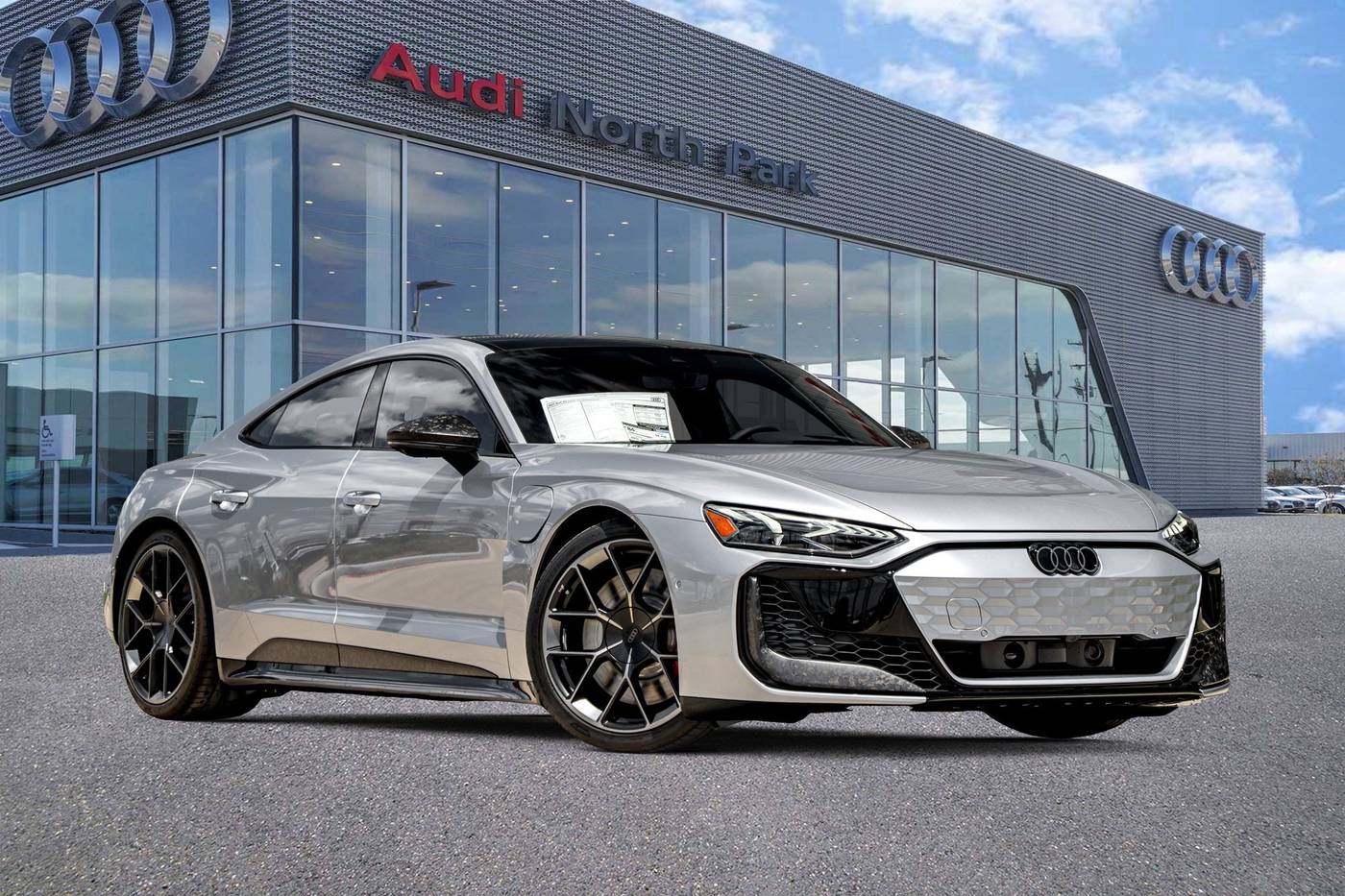 2025 Audi RS e-tron GT performance quattro