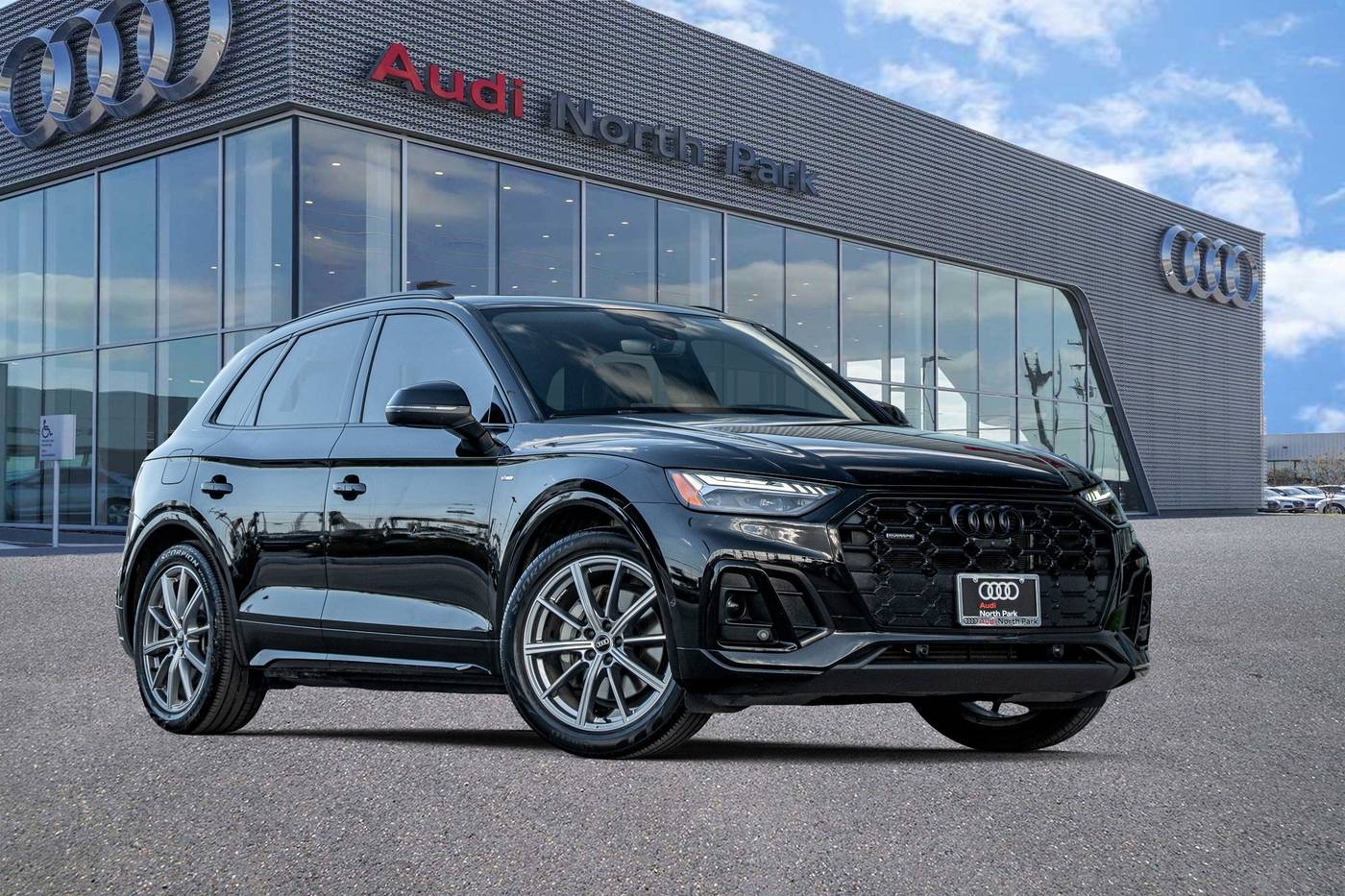 2022 Audi Q5 Plug-In Hybrid e Prestige — SUV — 33,877 mi — Selma, TX
