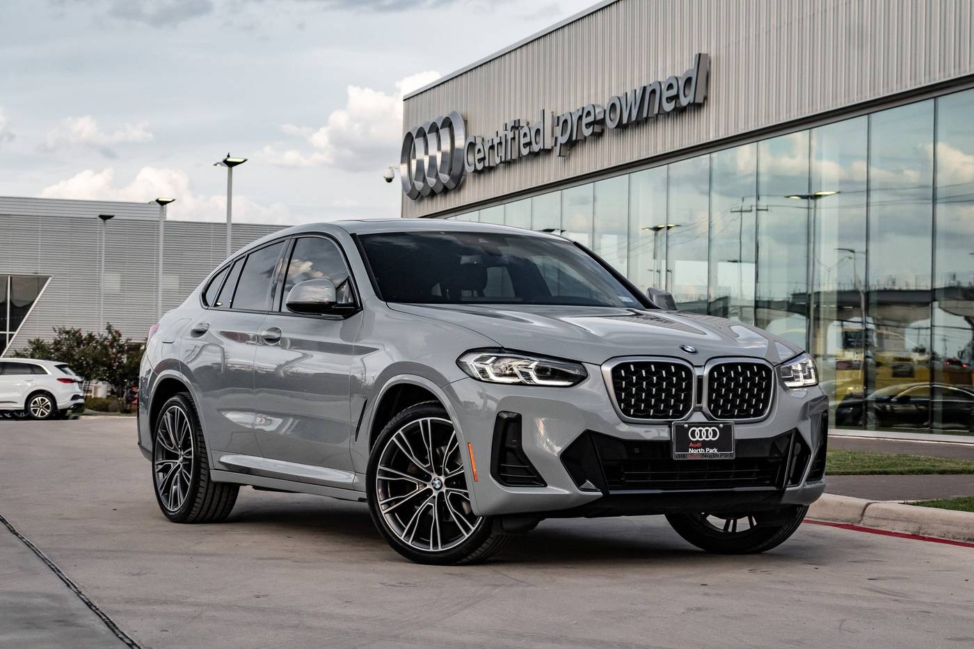 2022 BMW X4 30i — SUV — 46,412 mi — Selma, TX