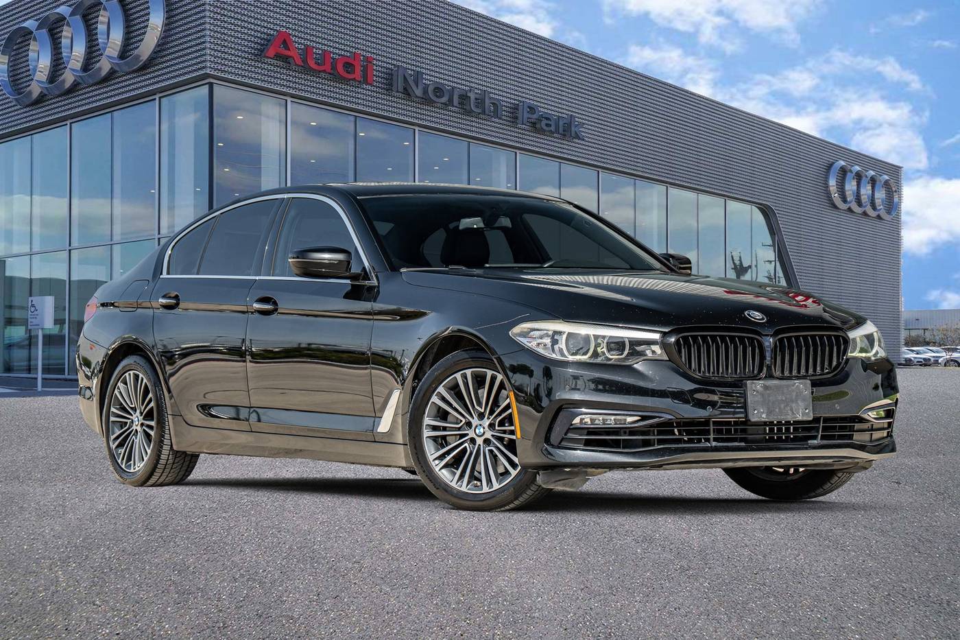 2018 BMW 5 Series 540i — Sedan — 75,538 mi — Selma, TX