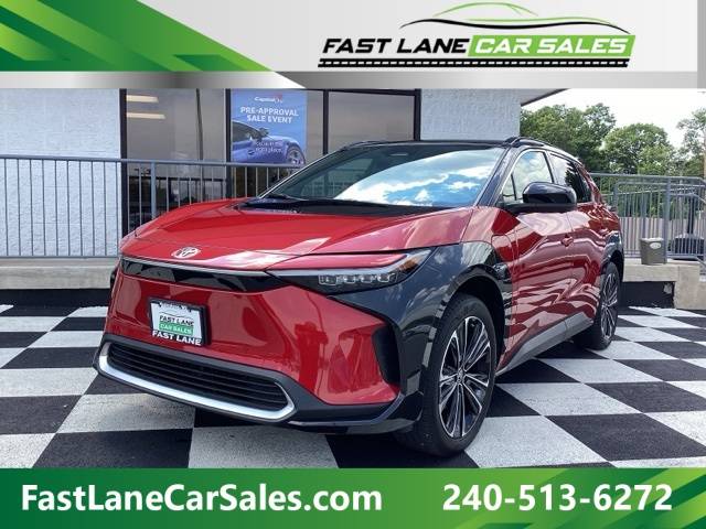 2023 Toyota bZ4X XLE — SUV — 13,956 mi — Hagerstown, MD