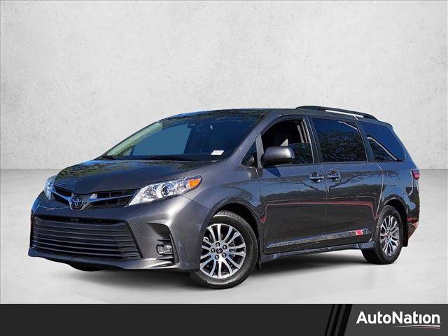 2020 Toyota Sienna XLE — Minivan — 68,087 mi — Peoria, AZ