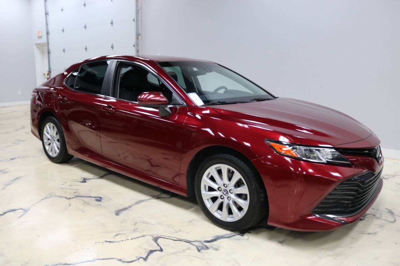 2018 Toyota Camry SE — Sedan — 127,326 mi — Roswell, GA