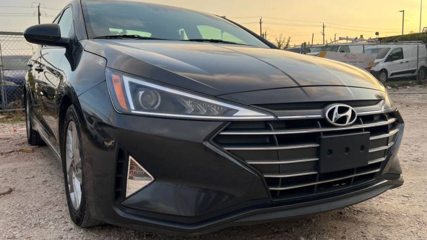 2020 Hyundai Elantra SEL — Sedan — 100,869 mi — Houston, TX