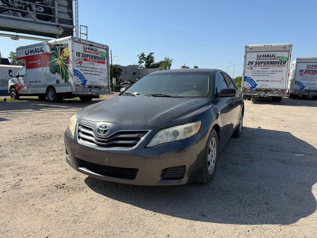 2011 Toyota Camry Base — Sedan — 188,352 mi — Houston, TX