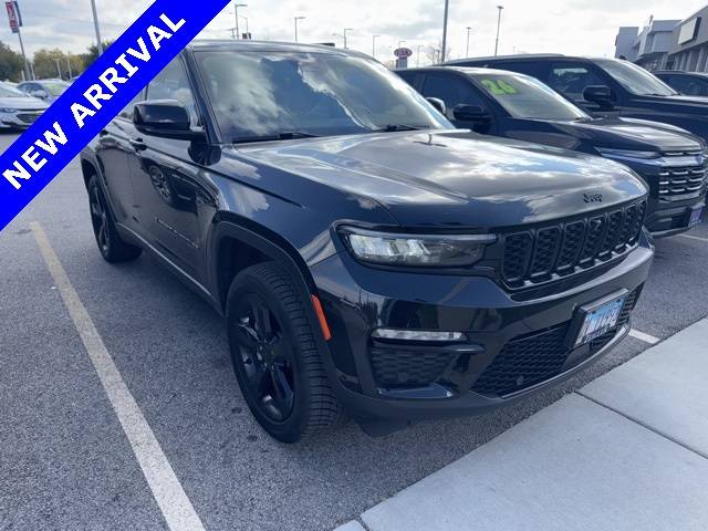 2023 Jeep Grand Cherokee Limited — SUV — 63,945 mi — Libertyville, IL