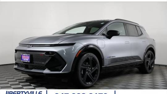 2025 Chevrolet Equinox EV RS — SUV — 3,929 mi — Libertyville, IL
