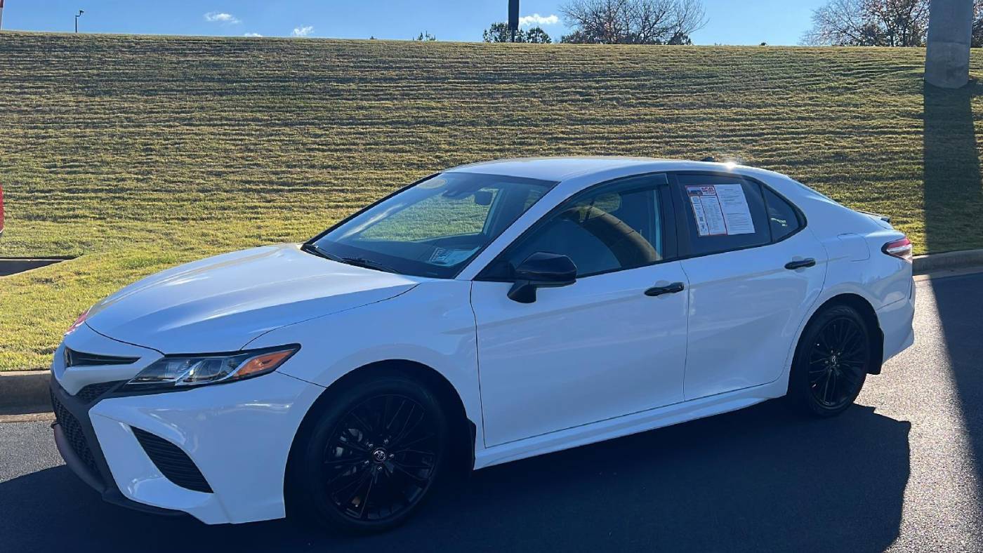 2020 Toyota Camry SE Nightshade — Sedan — 39,451 mi — Macon, GA