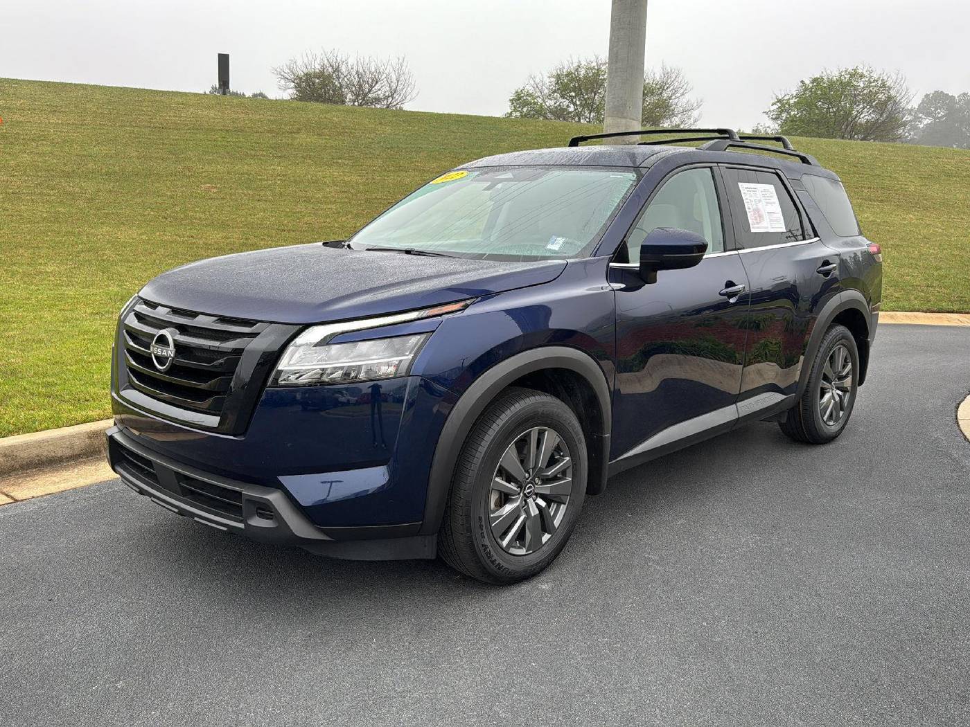 2022 Nissan Pathfinder SV — SUV — 29,615 mi — Macon, GA
