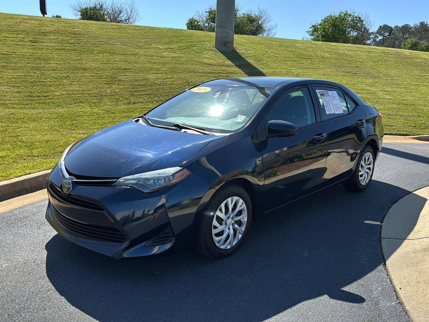 2019 Toyota Corolla LE — Sedan — 71,215 mi — Macon, GA