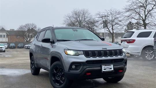 2024 Jeep Compass Trailhawk — SUV — 19,042 mi — Palatine, IL