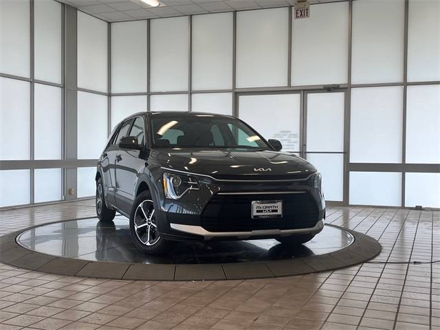 2023 Kia Niro Hybrid LX — SUV — 17,340 mi — Palatine, IL