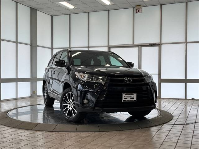 2017 Toyota Highlander SE V6 — SUV — 92,965 mi — Palatine, IL