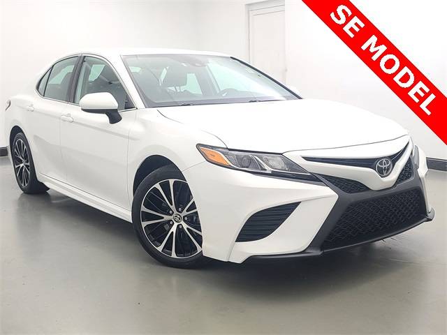 2020 Toyota Camry SE — Sedan — 31,818 mi — Palatine, IL