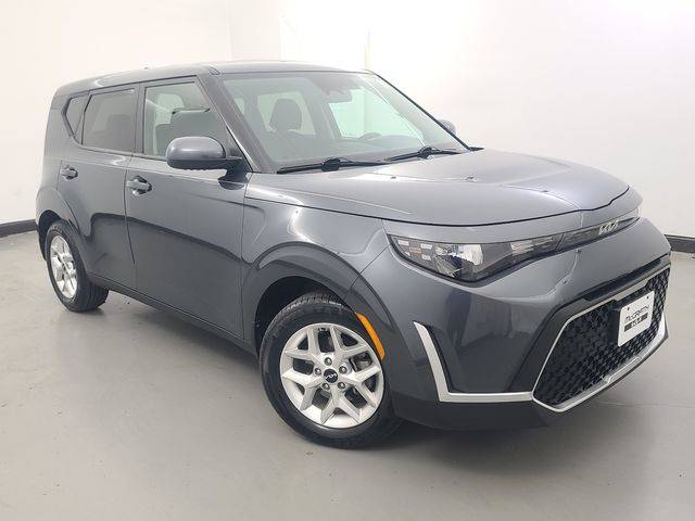 2023 Kia Soul LX — Hatchback — 17,984 mi — Palatine, IL