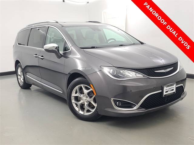 2017 Chrysler Pacifica Limited — Minivan — 104,145 mi — Palatine, IL