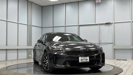 2022 Kia Stinger GT-Line — Hatchback — 31,865 mi — Palatine, IL