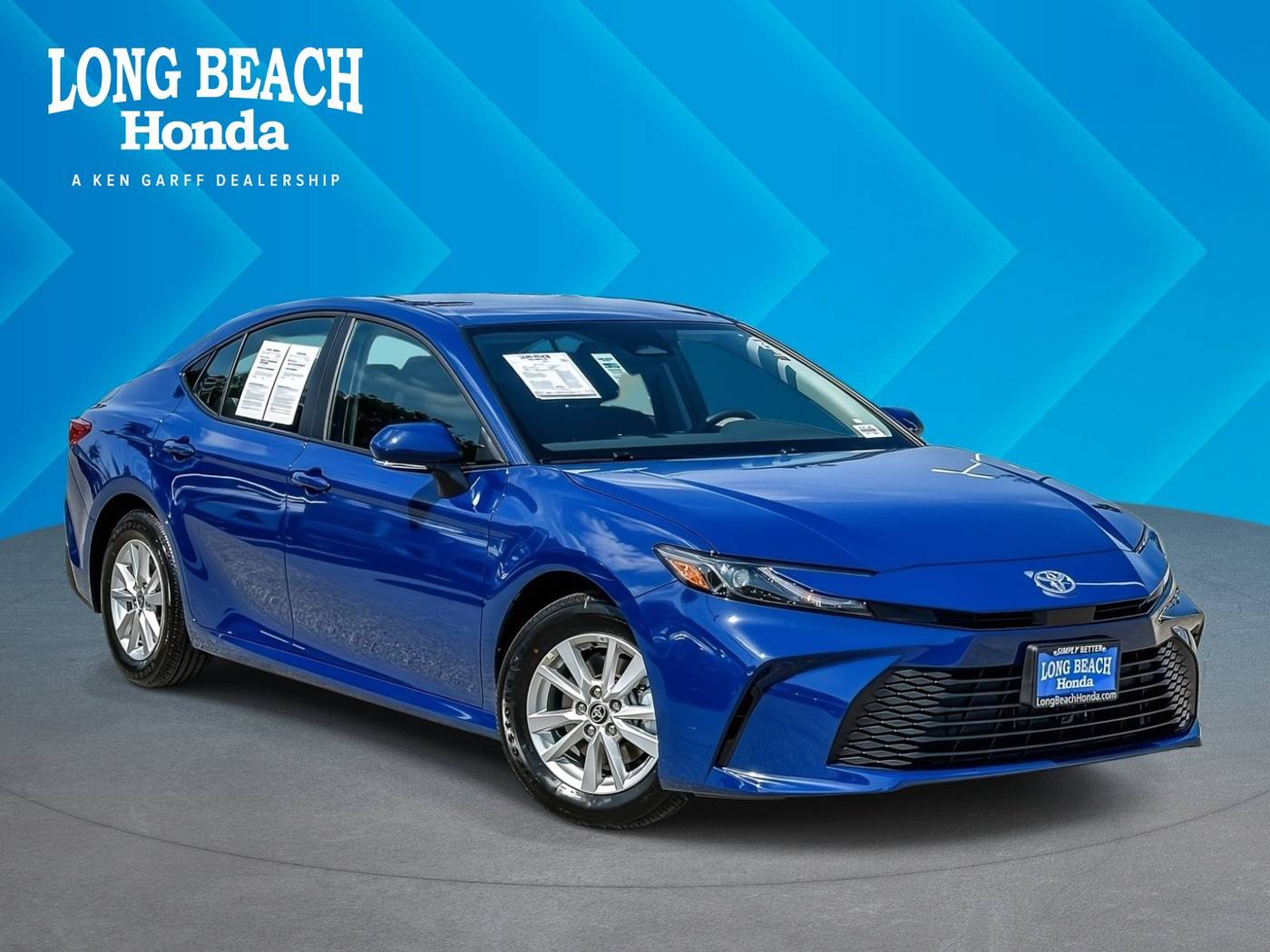 2025 Toyota Camry LE — Sedan — 26 mi — Signal Hill, CA